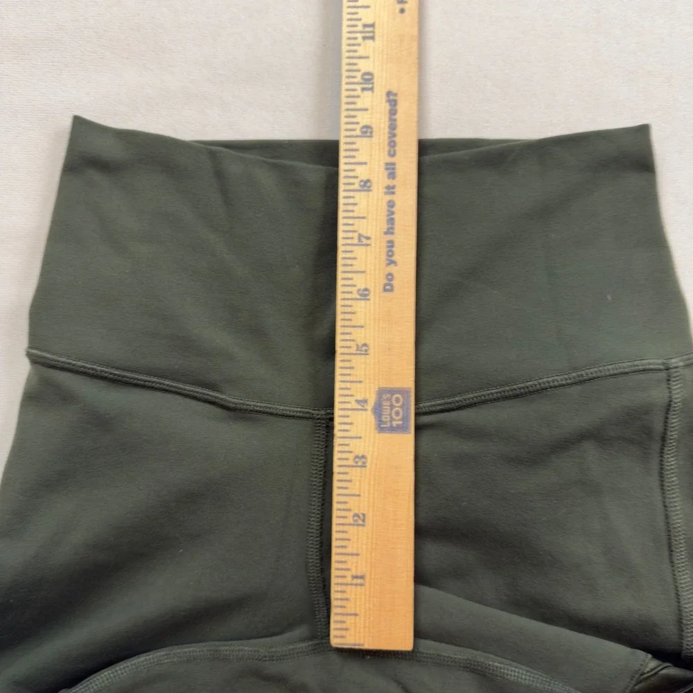 Alo Yoga High-Waist Moto Leggings Forest‎ Green Quilted Panels Womens XXS EUC